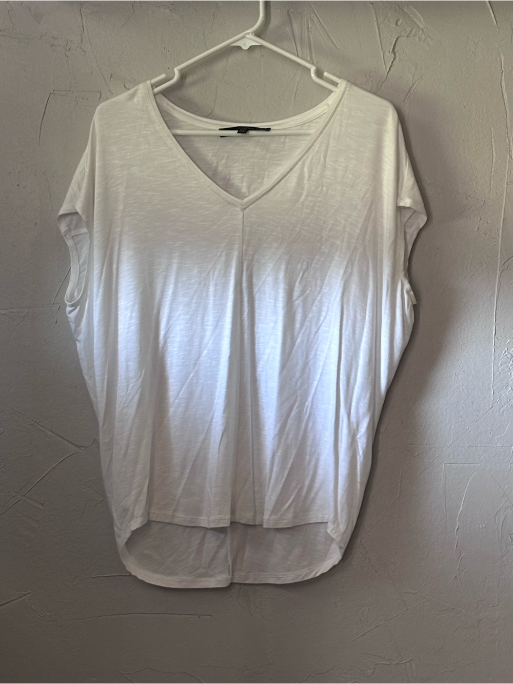 White House Black Market White V-Neck Short Sleeve Draped Top